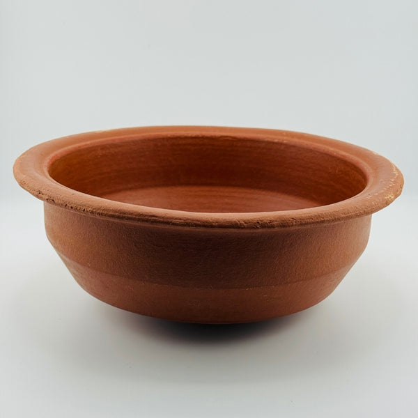 Traditional Sri Lankan Clay Curry Pot